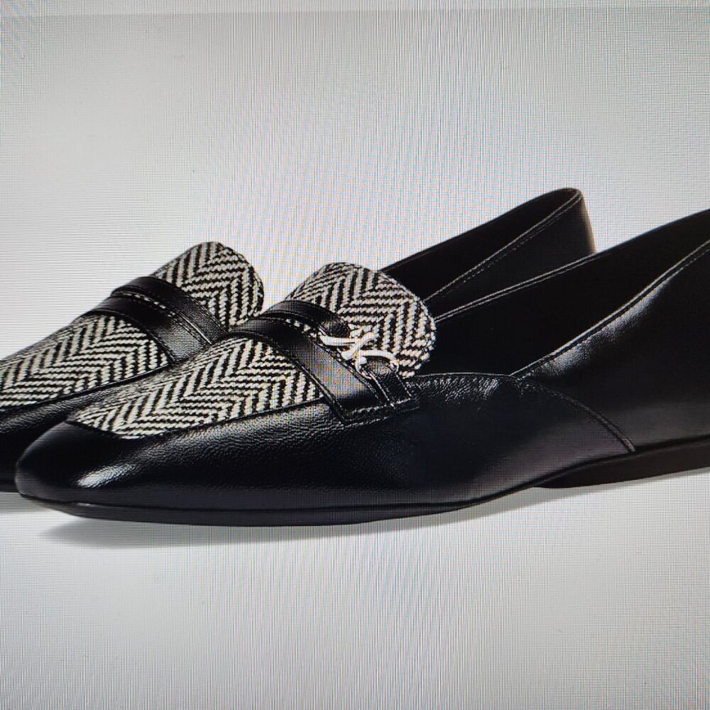 Naturalizer "Create" Loafers. NIB. Size 8. Leather.